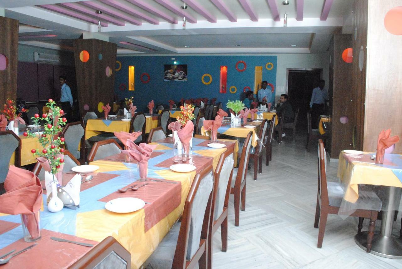 Geetco Hotel Jalor Exterior photo